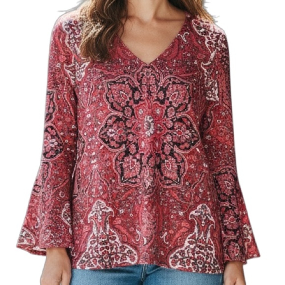Exclusive Women's Size XL Red Paisley Top